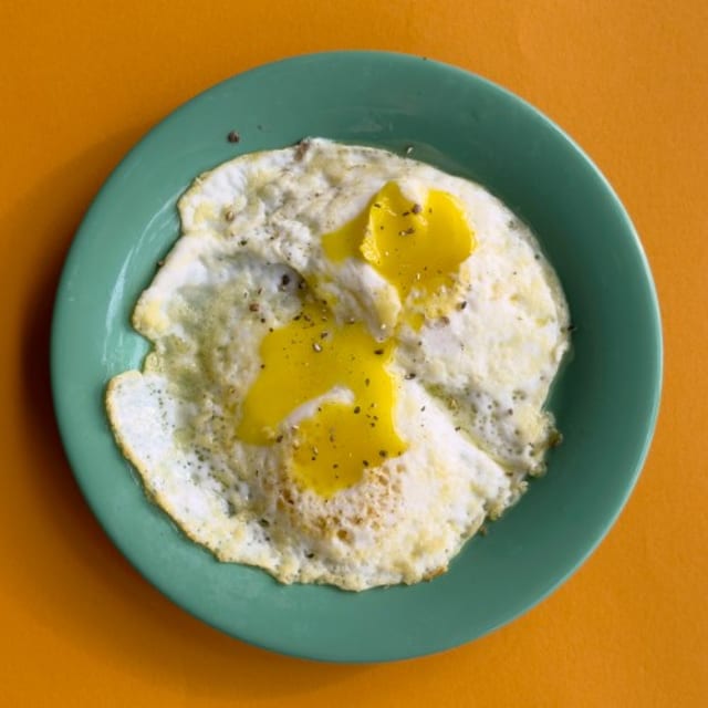 Huevos fritos.
